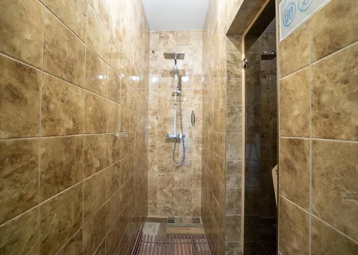 Senk U Kovarny 마리안스케 라즈네